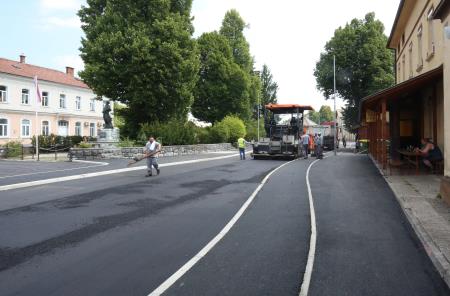 ASFALTIRANJE LJUBLJANSKE CESTE 12 FOTO LJUBO VUKELIČ